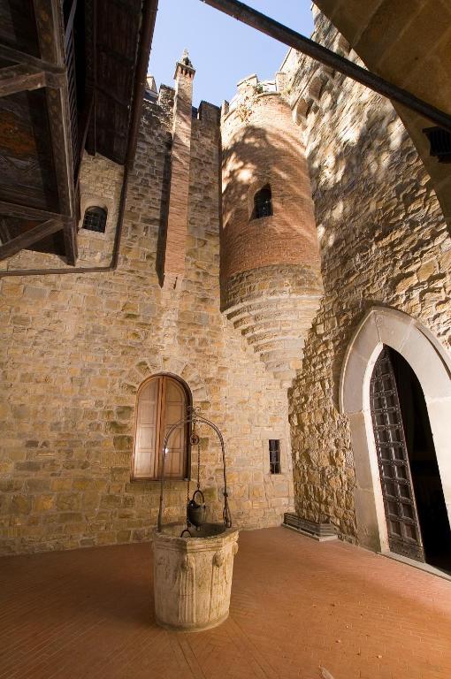 Castello Dell'Oscano Villa Perugia Exterior photo